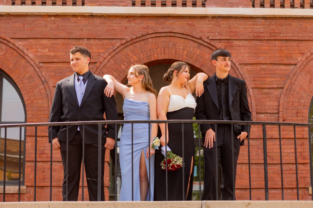 Fun prom night with friends